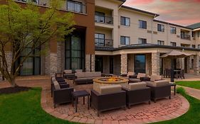 Courtyard By Marriott Springfield Airport